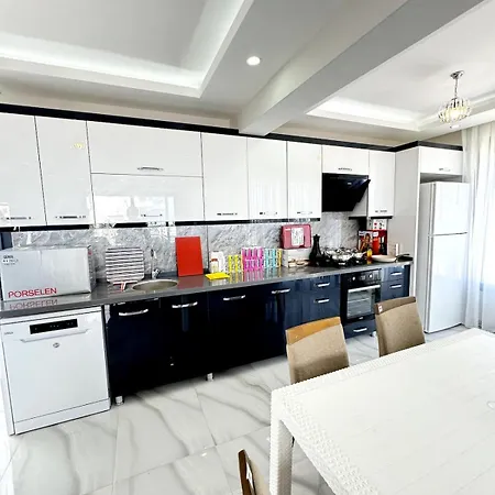 Villa New In Mordogan Km2 *