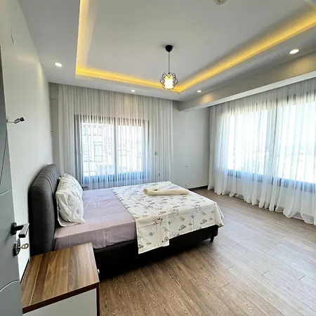 Villa New In Mordogan Km2 *