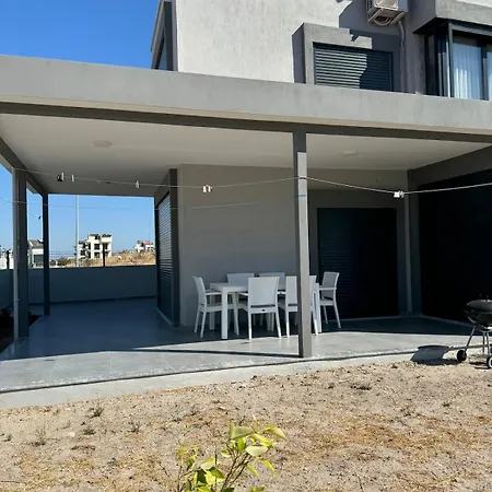 New In Mordogan Km2 Vilă Karaburun (Izmir)